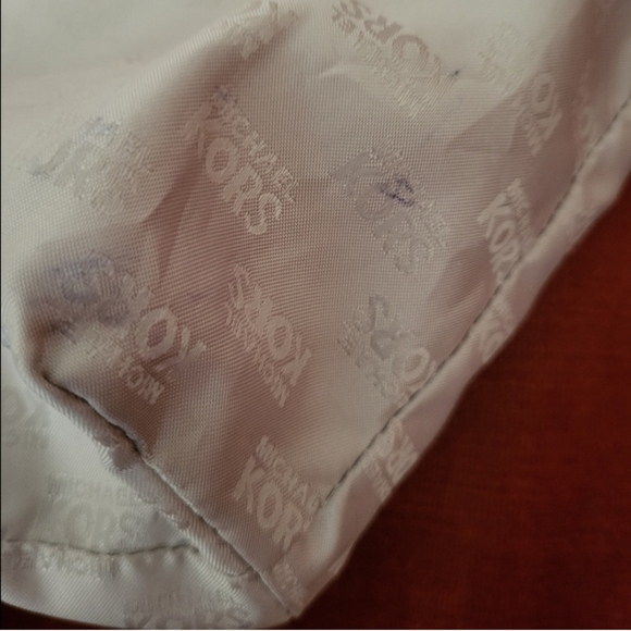 MICHAEL KORS Red Bag! - Picture 8 of 8